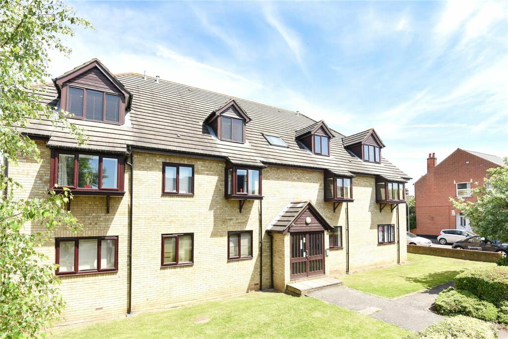 Main image of property: 55 Bond Road, Surbiton, KT6