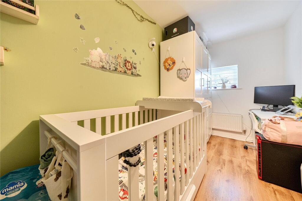 House in Basingstoke and Deane, Rooksdown - More