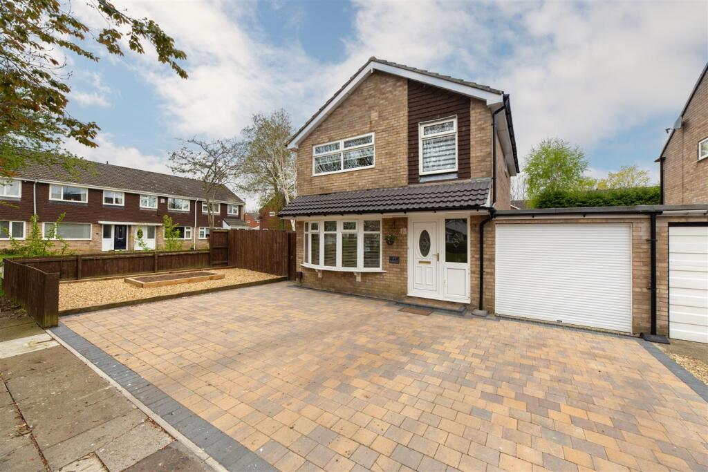 Main image of property: Yeadon Court, Kingston Park, Newcastle Upon Tyne