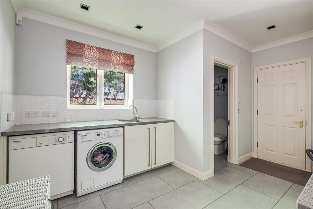 Additional image 23 of Selwyn Walk, Little Aston, Sutton Coldfield