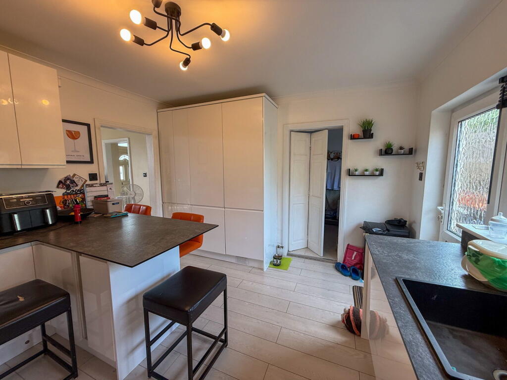 House in Torquay - View 5