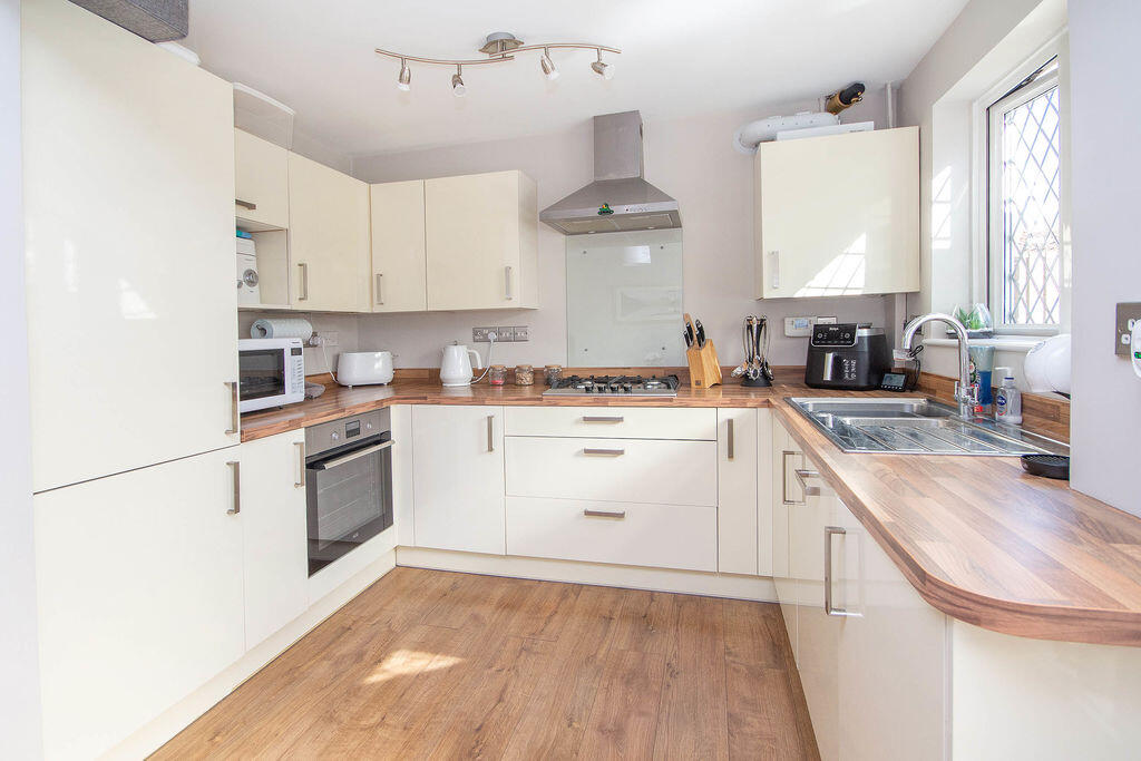 Alder Close, Dibden Purlieu photo 3