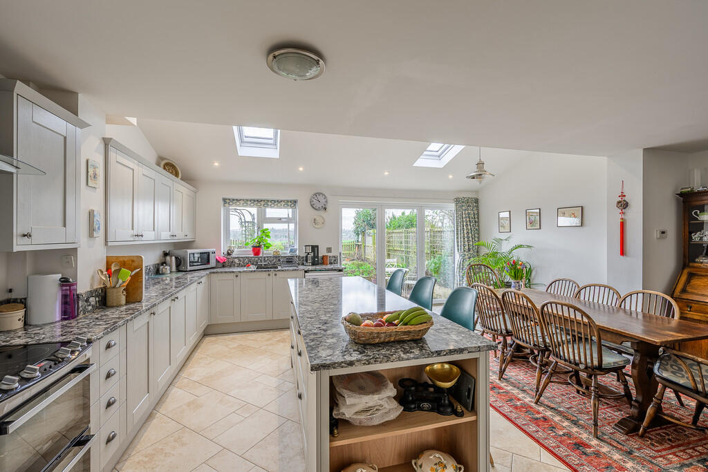 Robin Lane, Edgmond photo 4