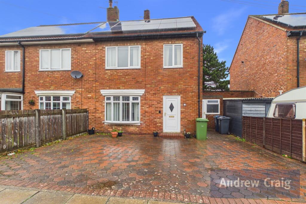 3-bed semi-detached on School Approach, South Shields, £187,000