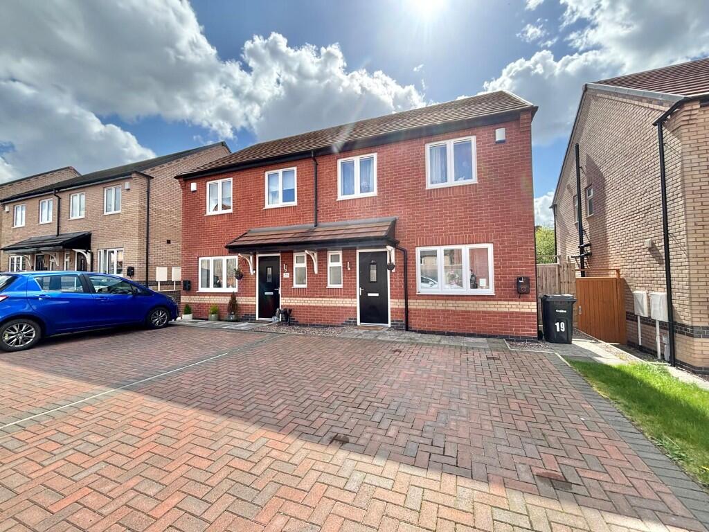 Main image of property: South Lake Close, NG6