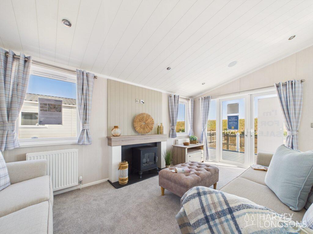 House in Tonbridge - More