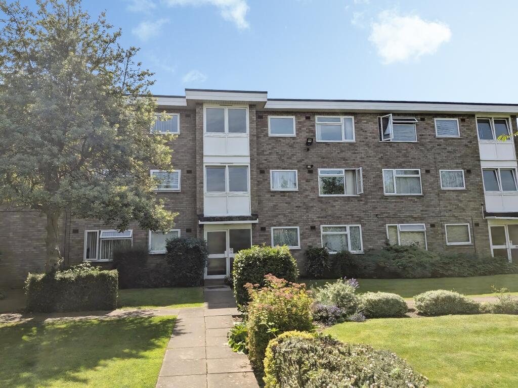 Main image of property: 21 Langbay Court, Walsgrave, Coventry, West Midlands CV2 2AZ