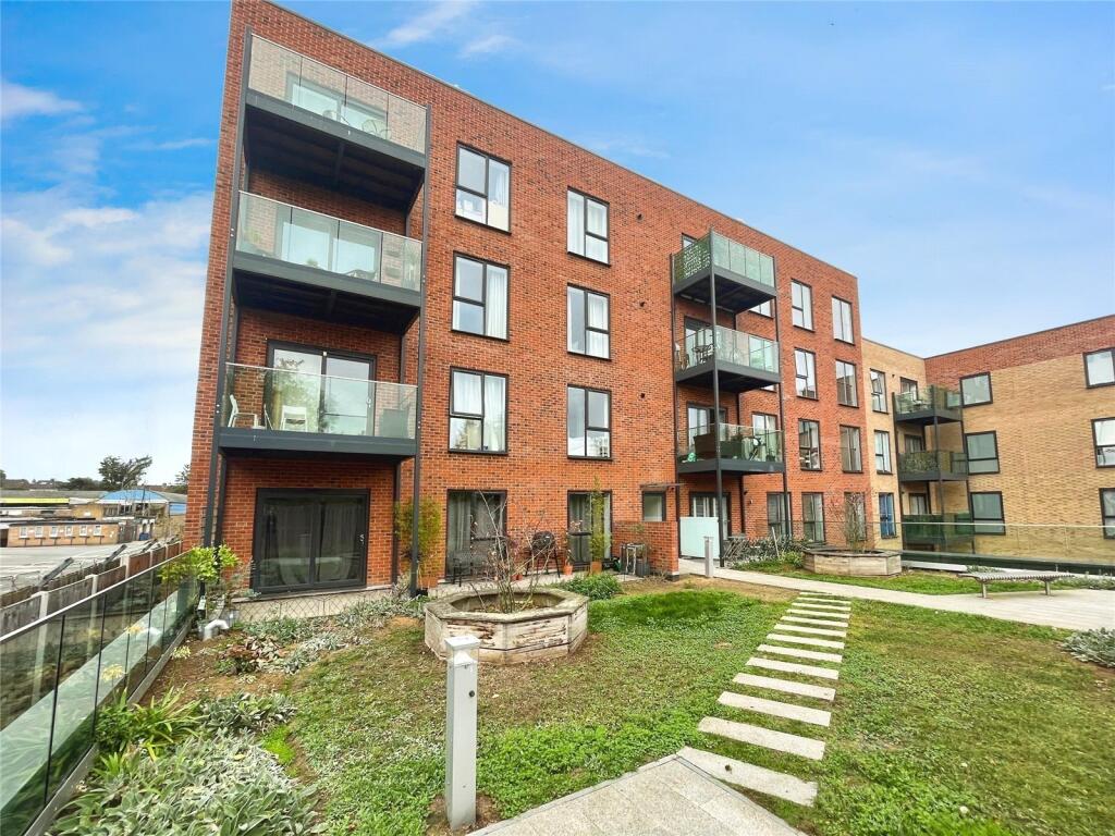 Main image of property: Fairfax Drive, Westcliff-on-Sea, Essex