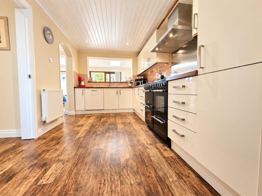 House in Taunton - View 4