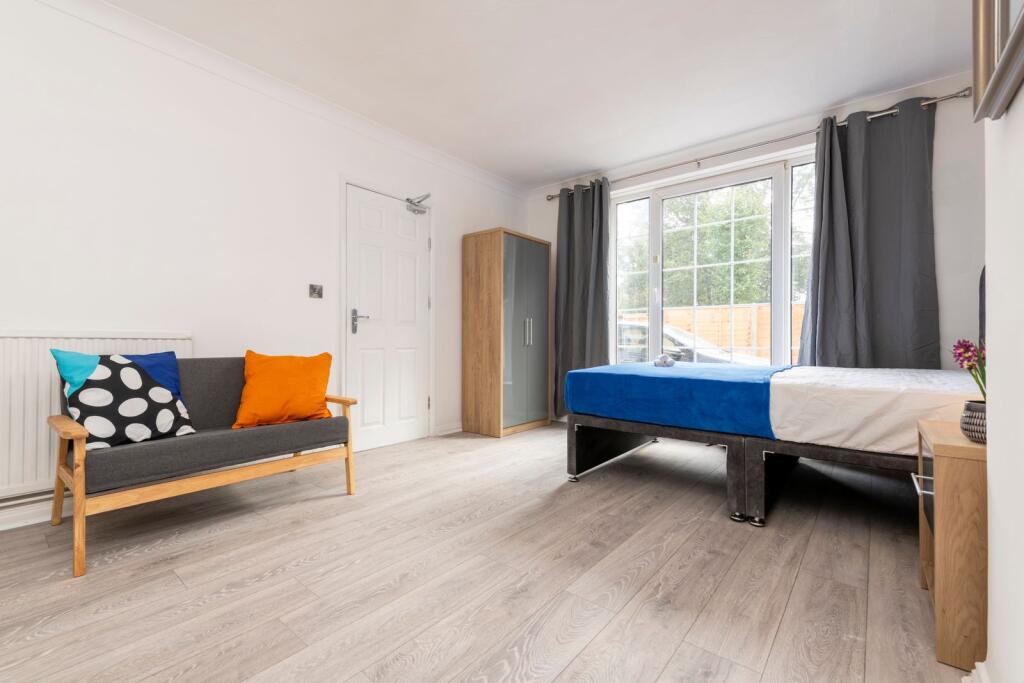 Main image of property: Park Road, Peterborough, PE1 2TR