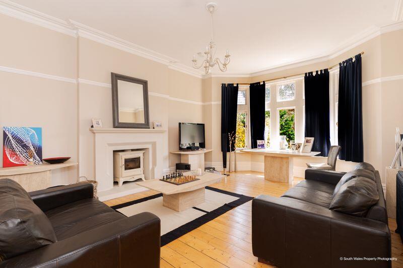 6 bed detached - Clinton Road, Penarth image 5