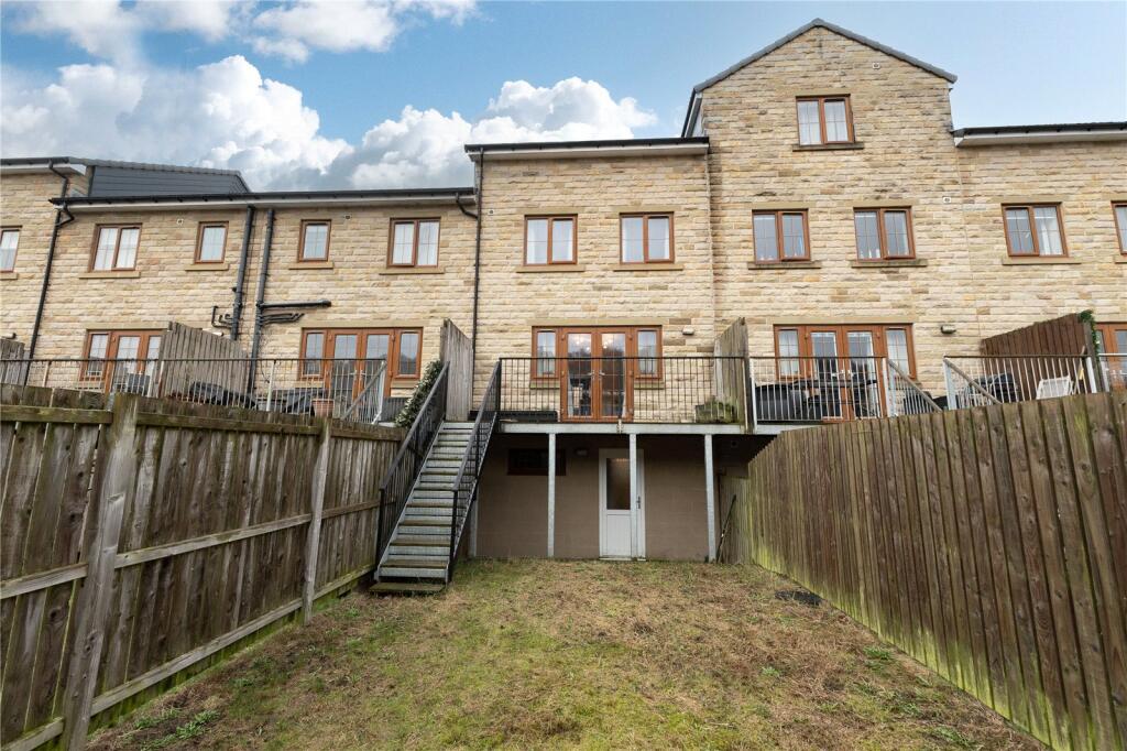 Additional image 22 of Berry Close, Baildon, Shipley, West Yorkshire