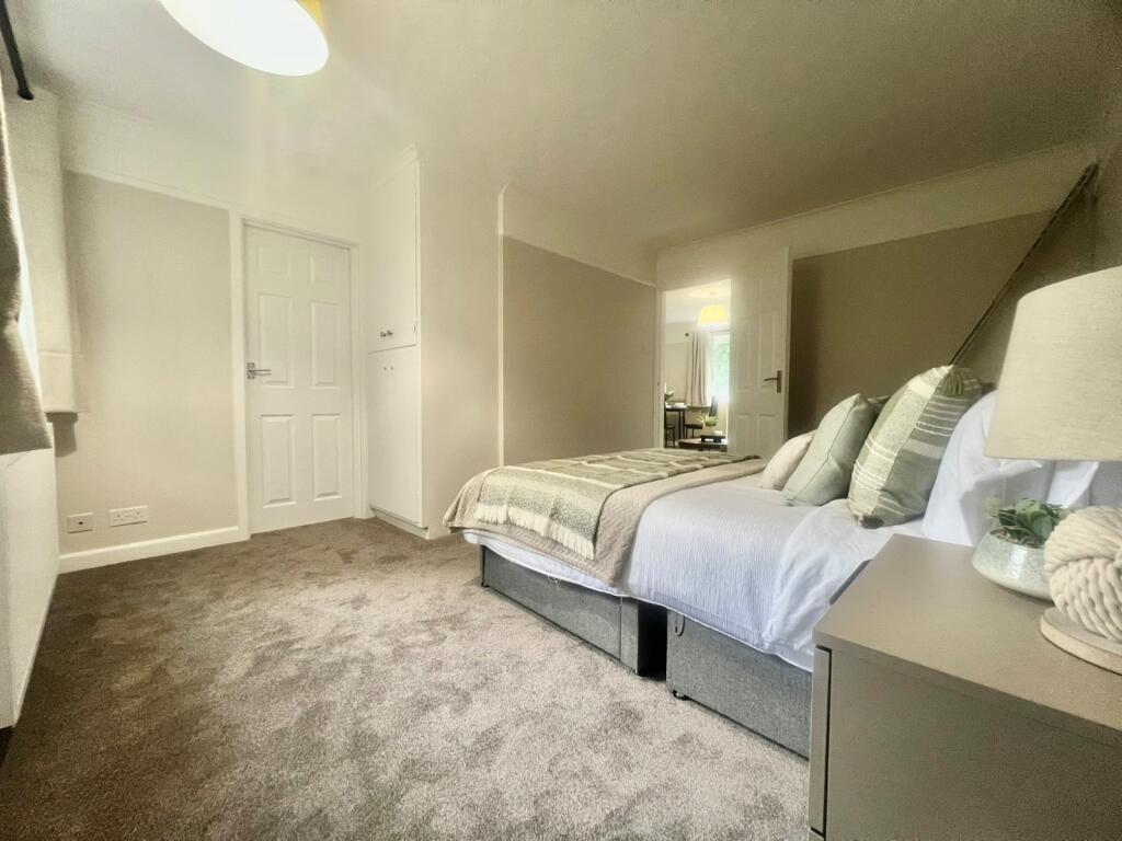 Apartment in Southampton - More