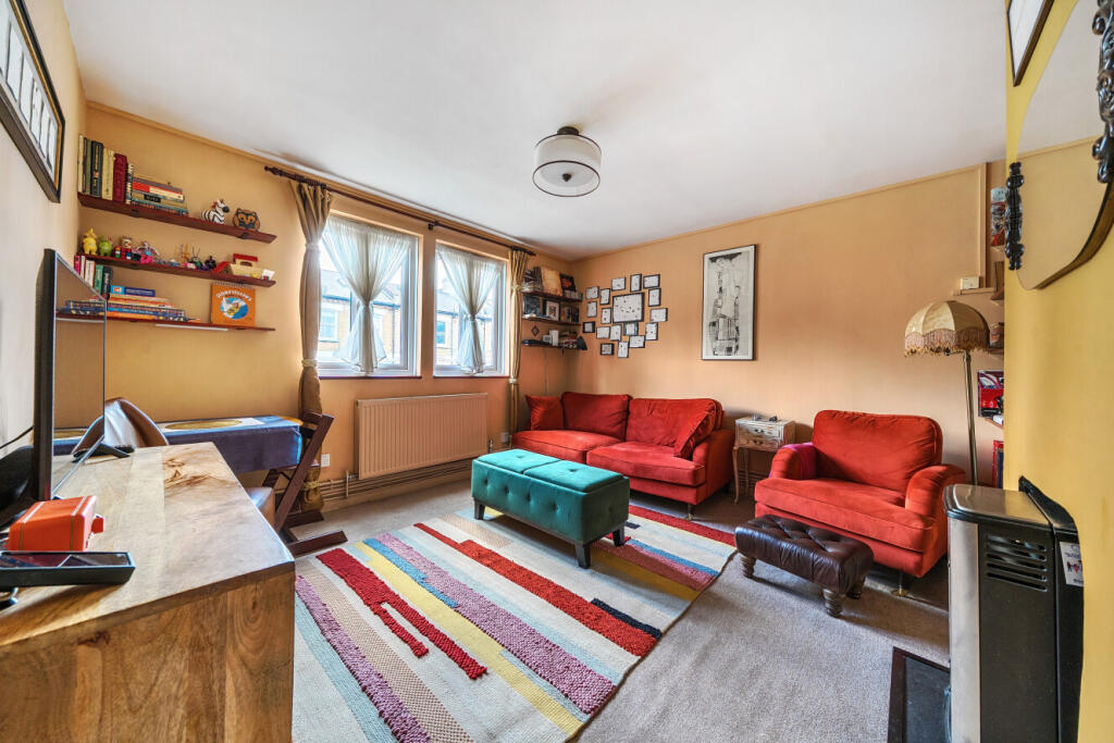 Main image of property: Aldine Street, London, W12