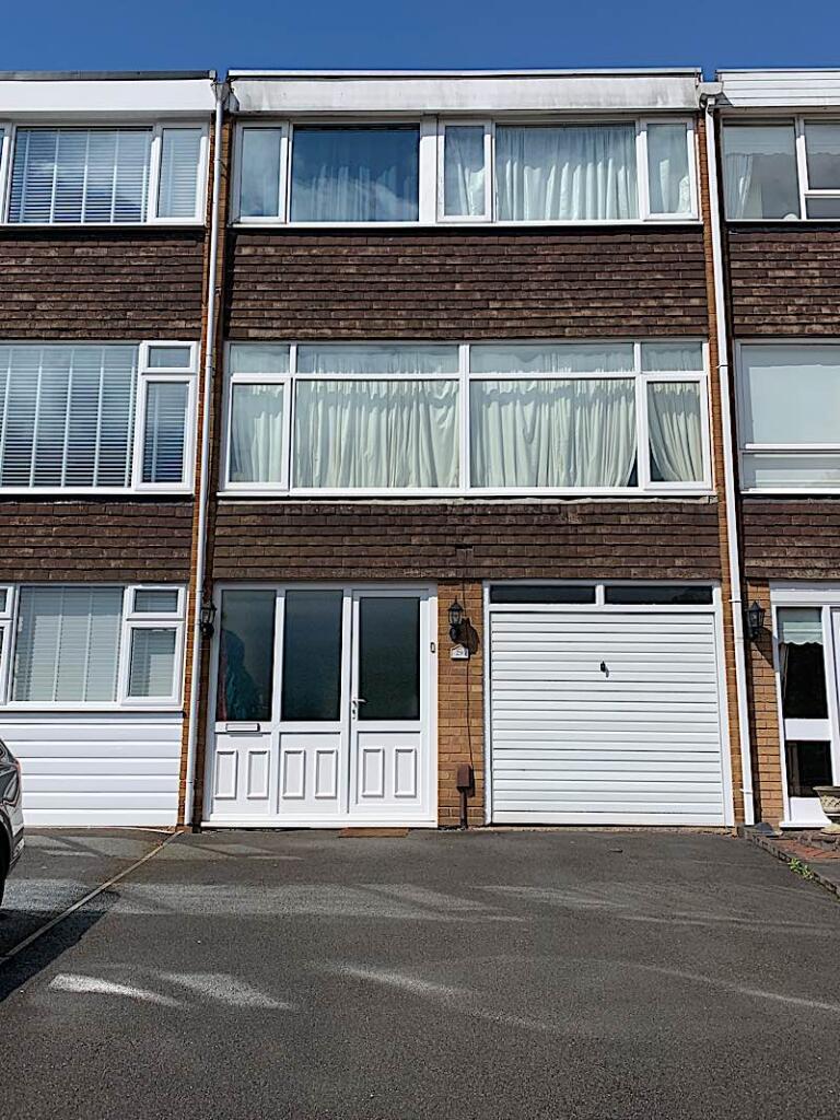 Main image of property: STOURBRIDGE - Redhill Close