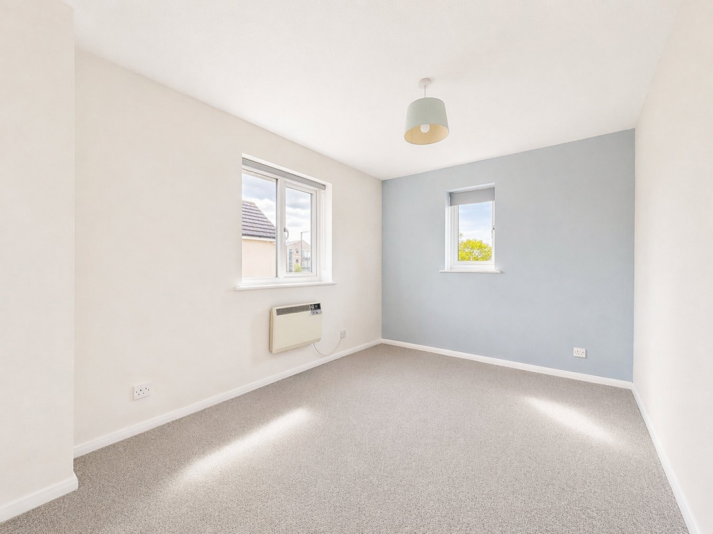 Brooklands Walk, Chelmsford, CM2 - View 6