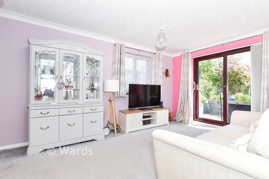 House in Maidstone, Tovil - More
