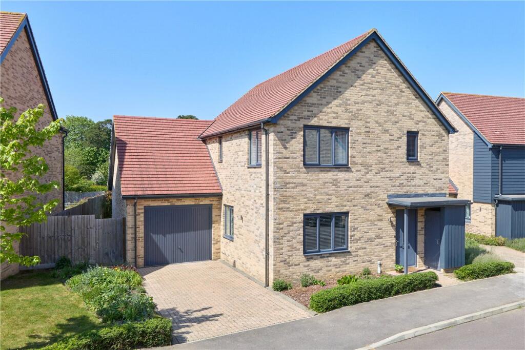 Main image of property: Larkfield, Great Abington, Cambridge, CB21
