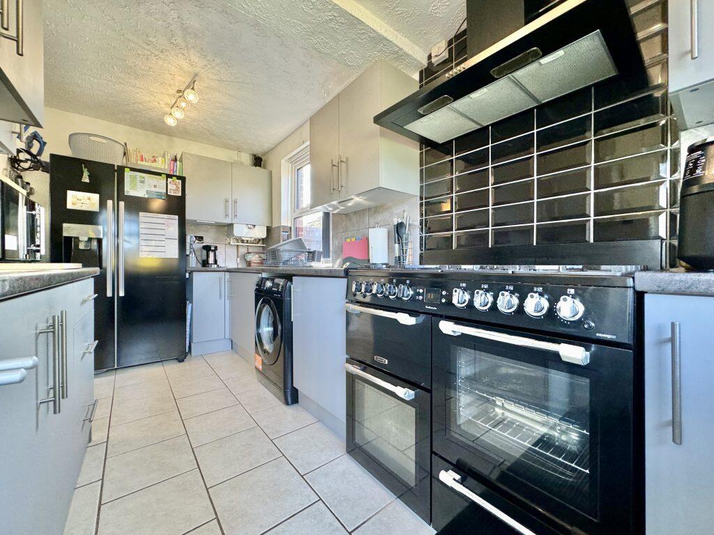 Additional image 3 of Glenthorne Avenue, Yeovil, Somerset, BA21