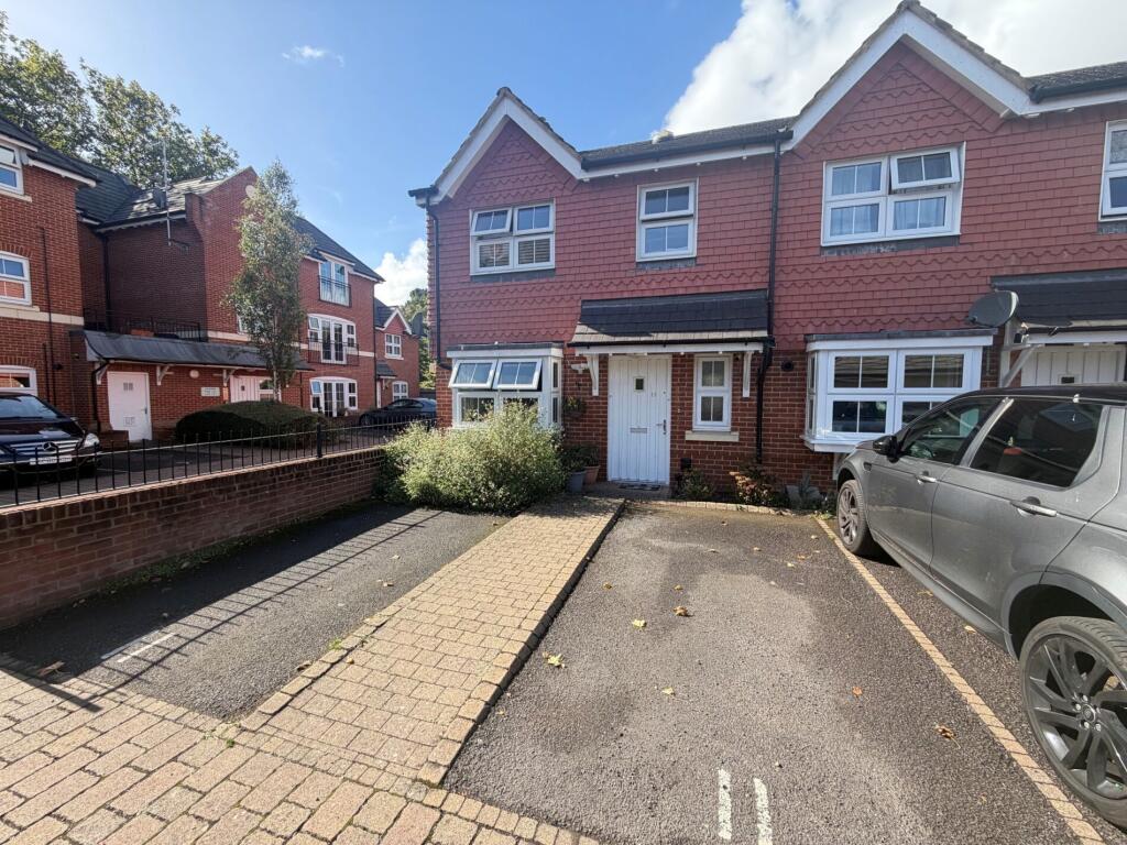 Laurel Gate, 7 Archers Road, Banister Park, Southampton, SO15 2LQ photo 2
