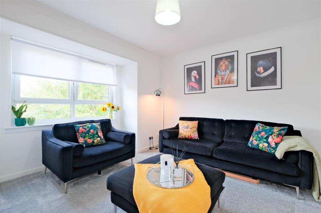 Apartment in Viewpark, Fallside - View 4