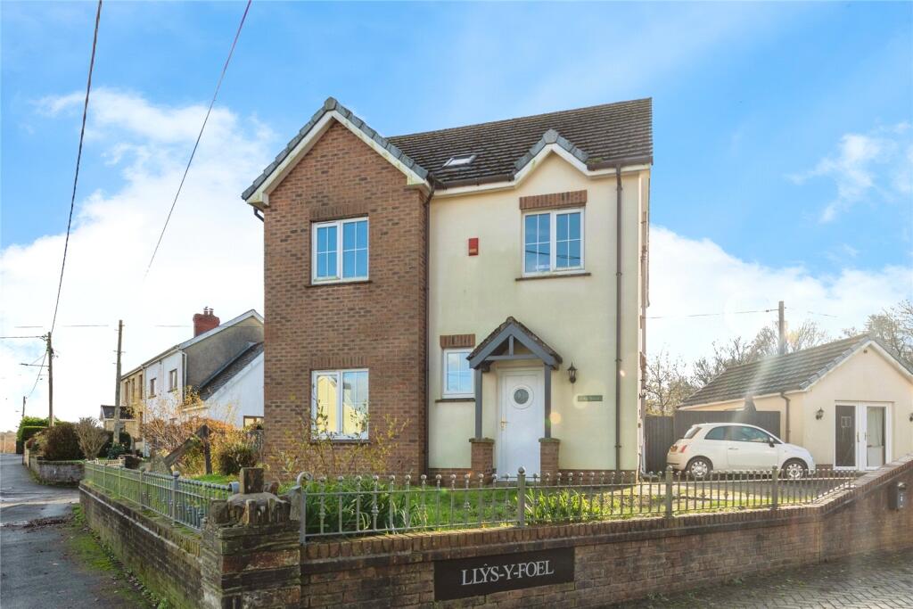 Main image of property: Llys Y Foel, Foelgastell, Llanelli, Carmarthenshire, SA14
