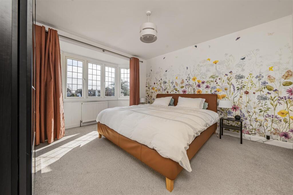 Additional image 14 of Park Street Lane, Park Street, St. Albans