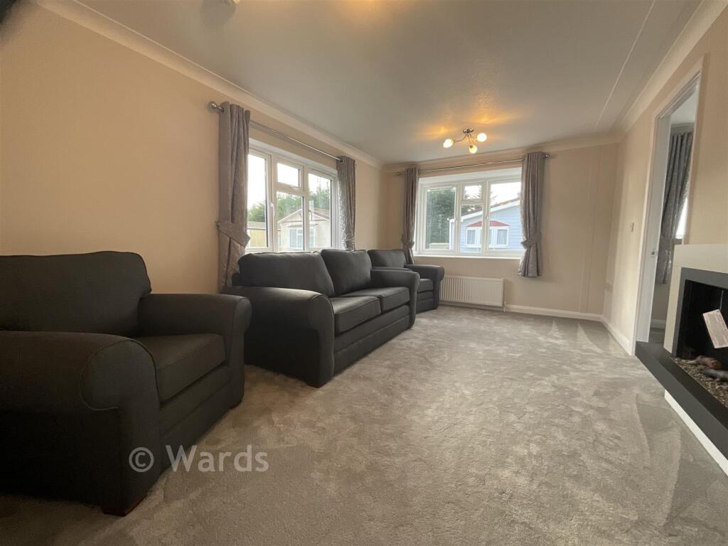 Shalloak Road, Broad Oak, Canterbury, Kent photo 2