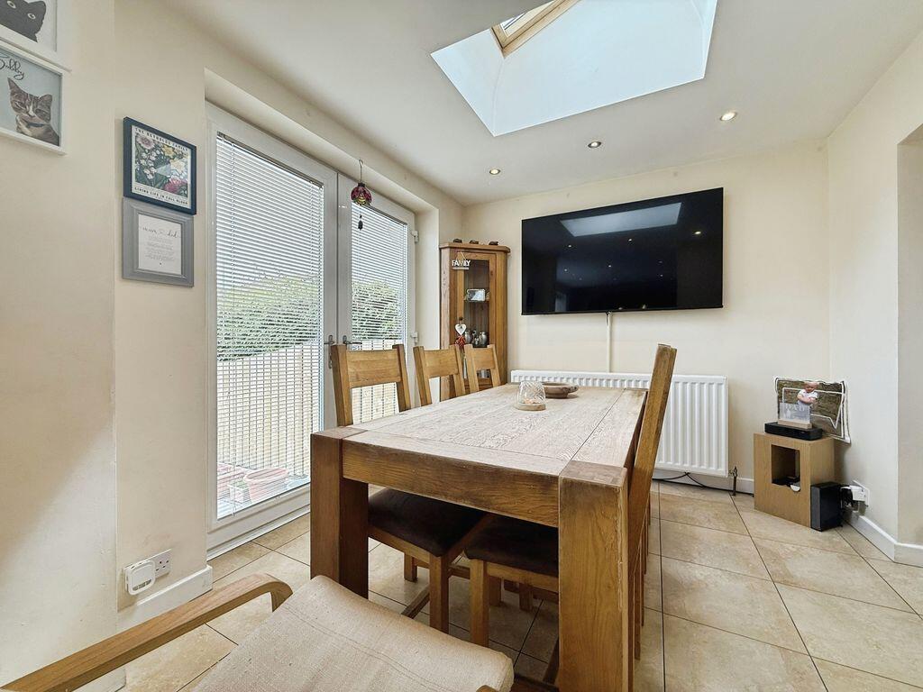 House in Gateshead, Ryton - More