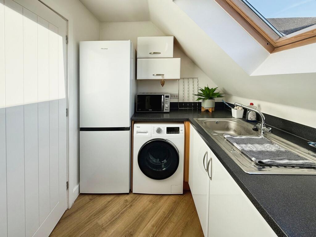 Apartment in Reading - View 2