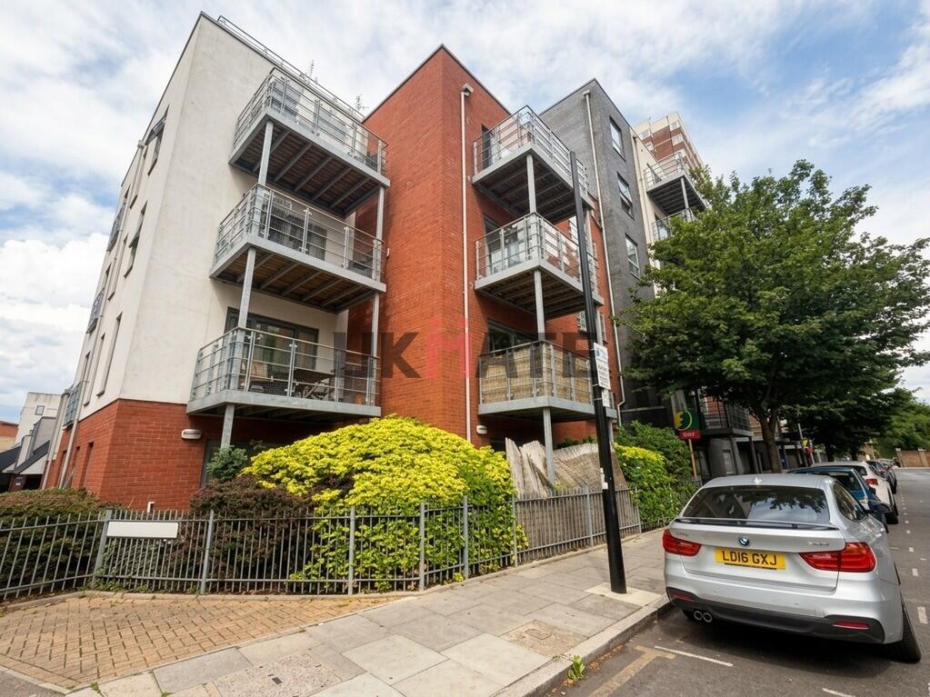 Main image of property: Blackett Apartments, 1 Rushton Walk