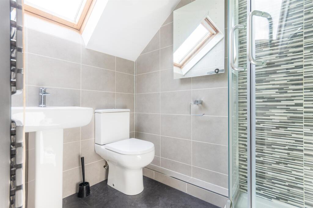 Apartment in Newcastle upon Tyne - View 4