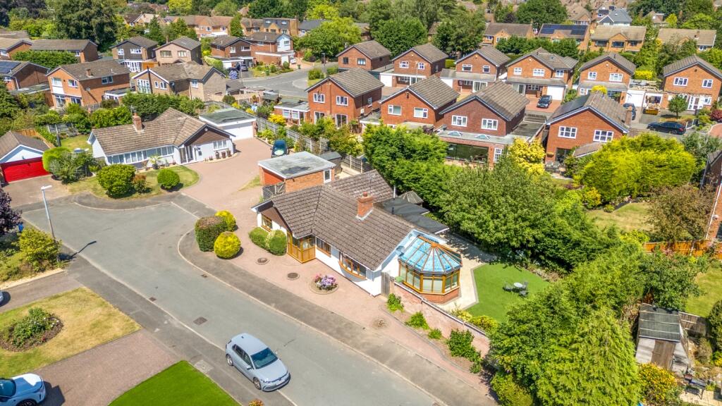 House in Solihull, West Midlands - View 3