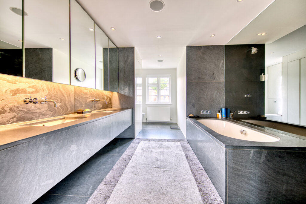 House in London - More