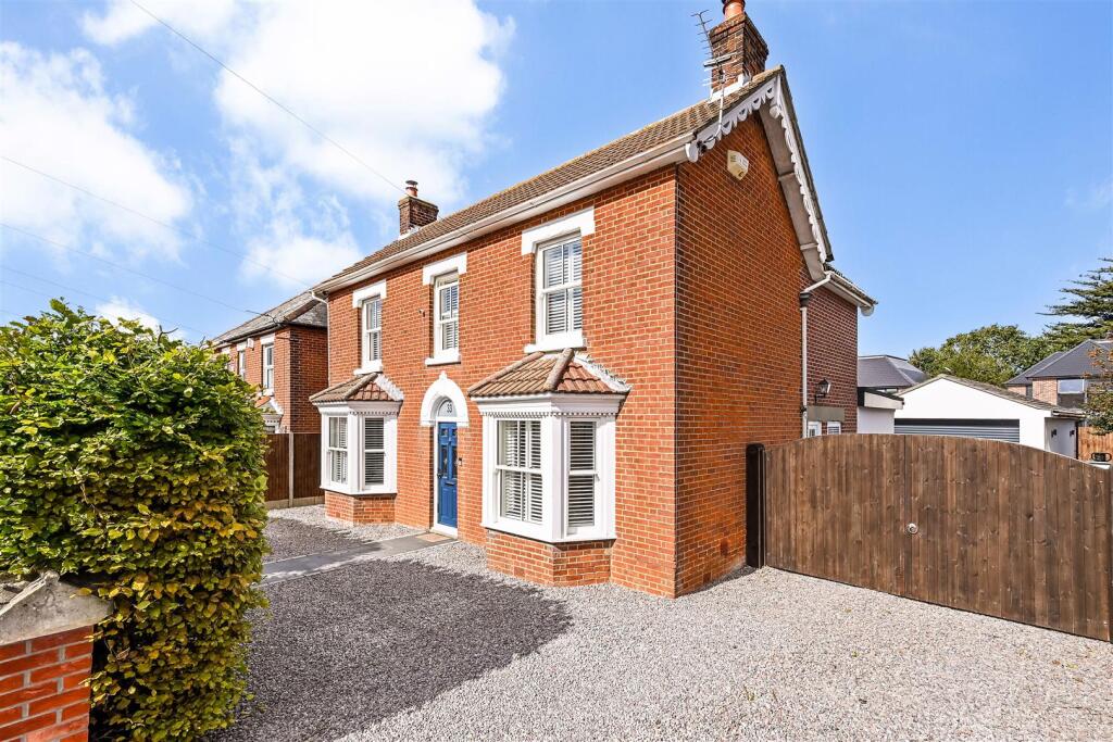 Main image of property: Warsash Road, Warsash
