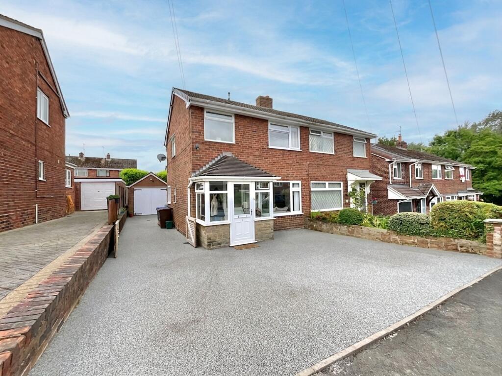 Main image of property: Dale Close, Cheadle, ST10