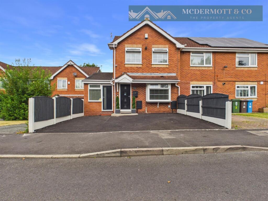 Main image of property: Mitchells Quay, Failsworth, Manchester