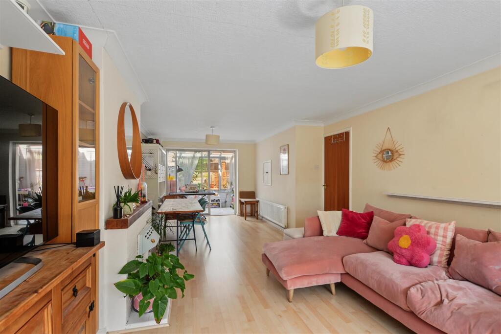 House in Nottingham, Stapleford - View 4