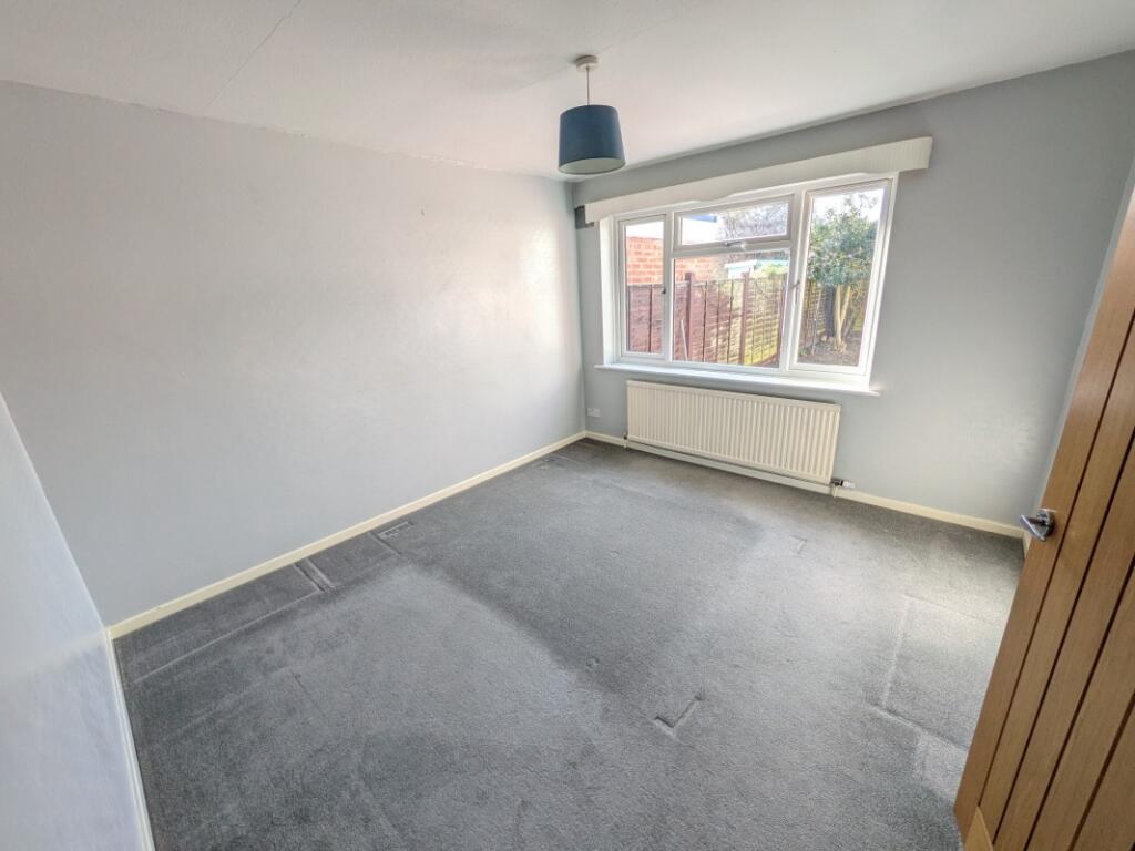 House in Gloucester - View 4