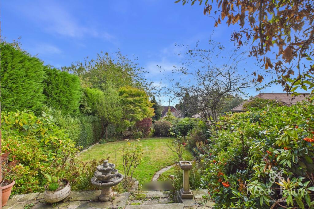 House in Wakefield, West Yorkshire - View 5