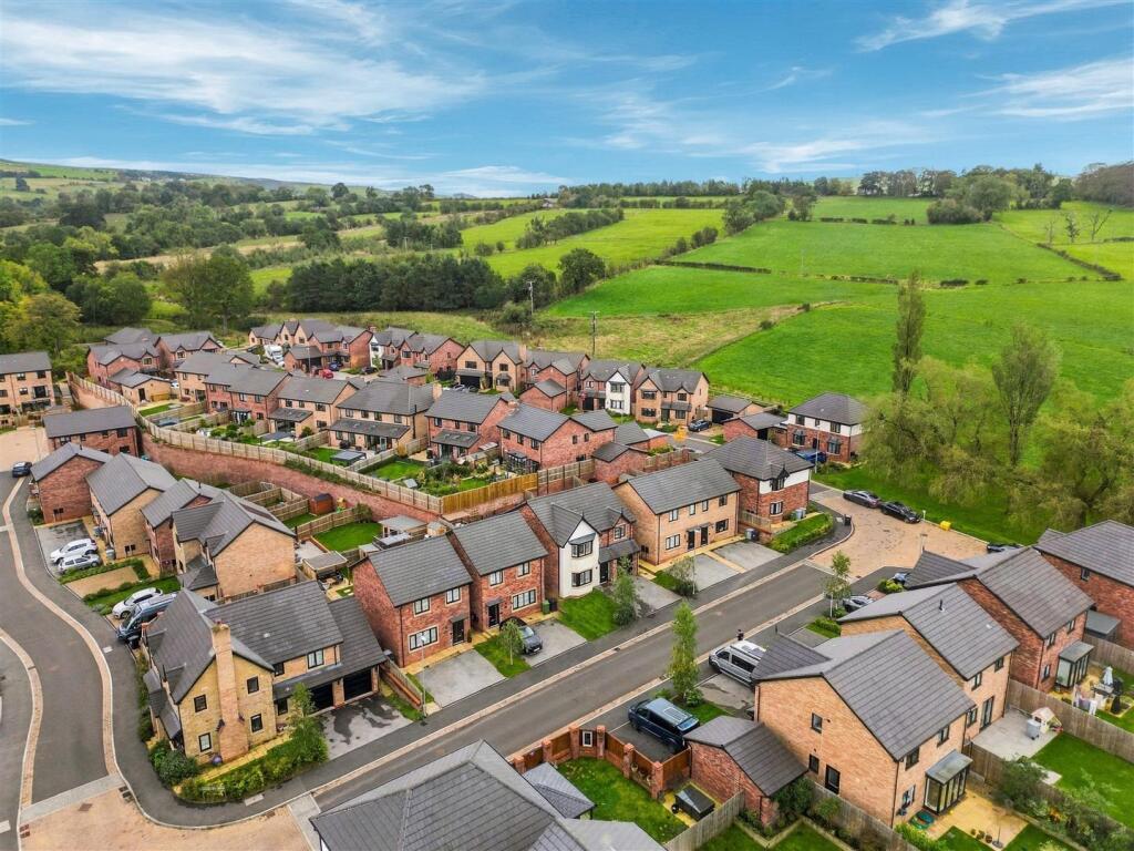 House in Langley, Lavender Fields, Sutton - View 4
