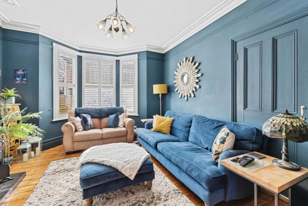 House in Northampton - More