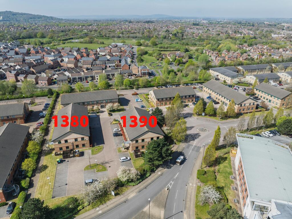 IW110425CA1380141 lab.jpg