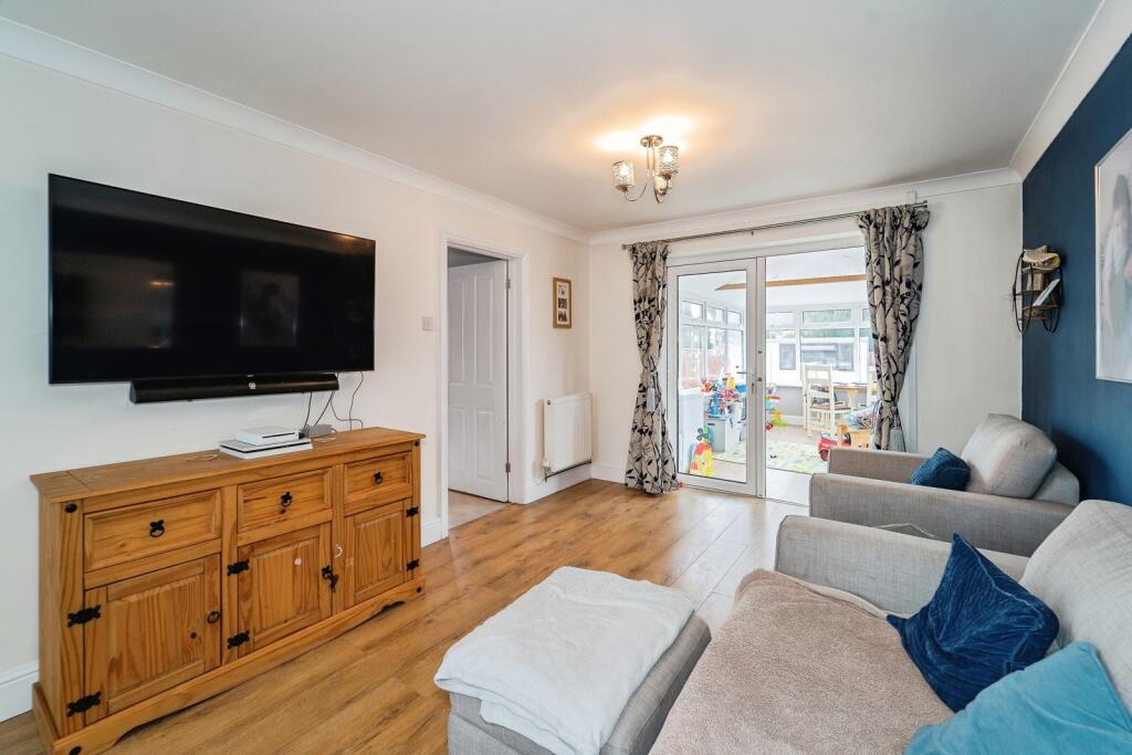House in Swansea, Merlin's Bridge - View 3