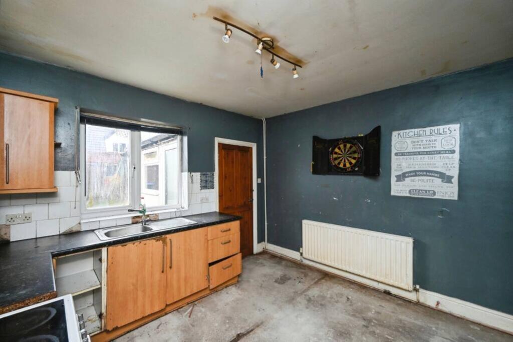 3 Sherwood Street, Annesley Woodhouse, Kirkby in Ashfield, Nottingham, NG17 9HU photo 5