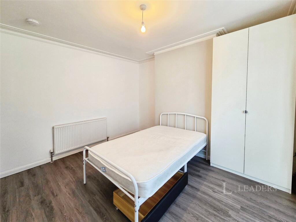 Main image of property: Desborough Road, Eastleigh, Hampshire, SO50