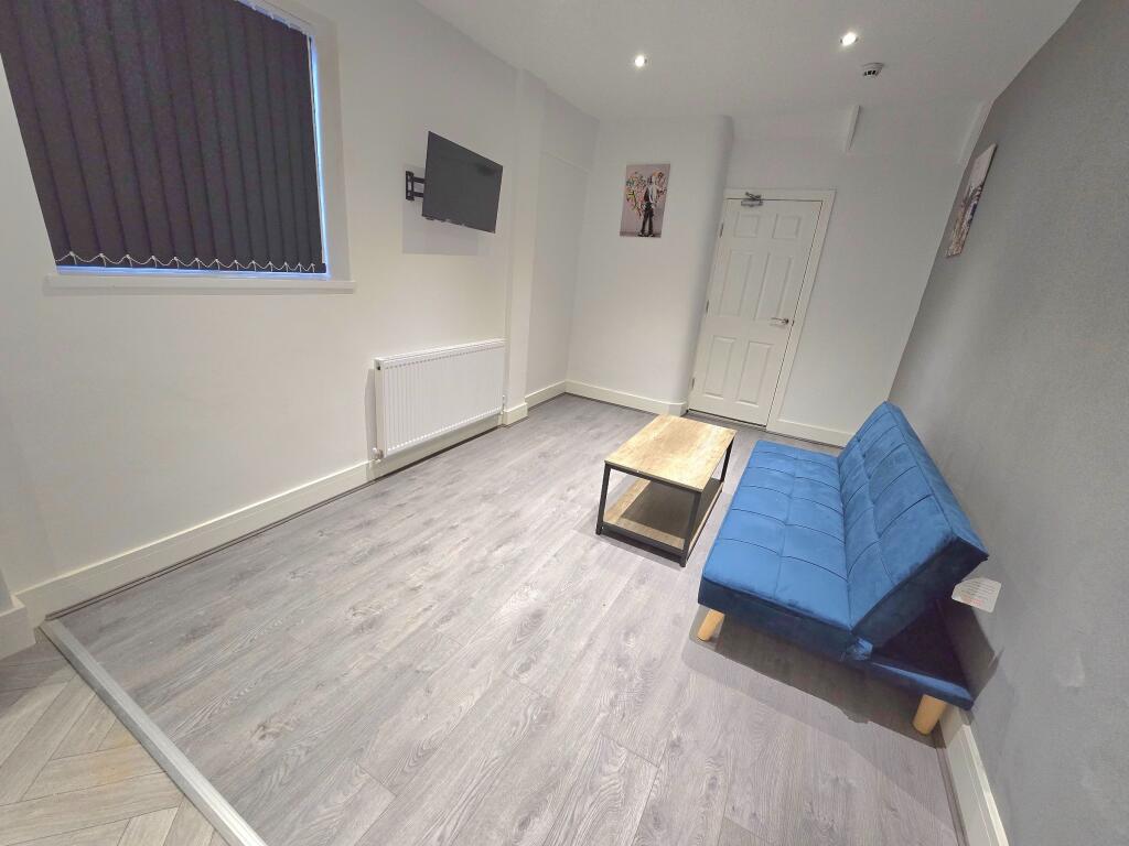 House in Stockton-on-Tees - View 2