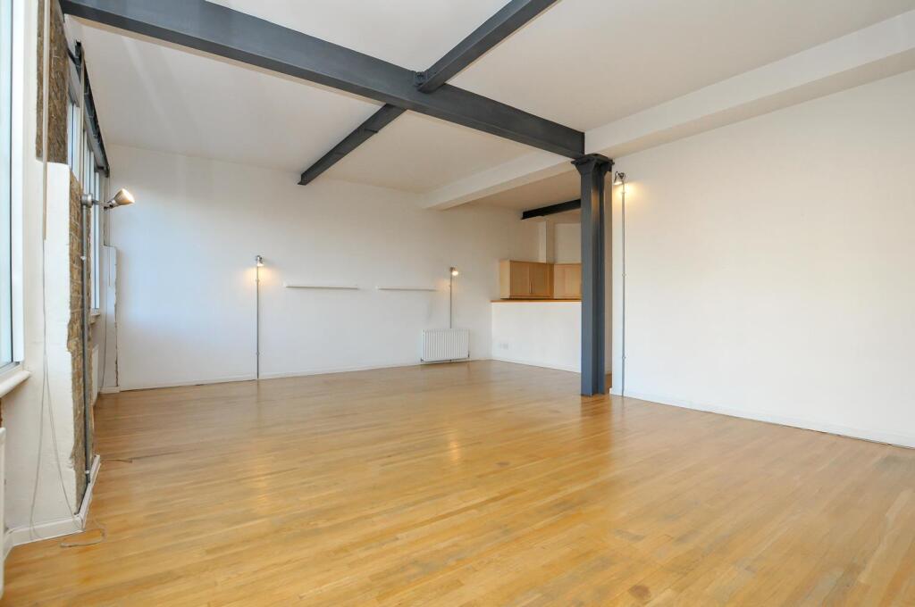 Carysfort Road, London photo 4