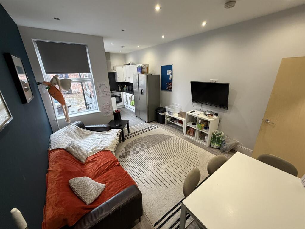 Main image of property: 168 Edmund Road