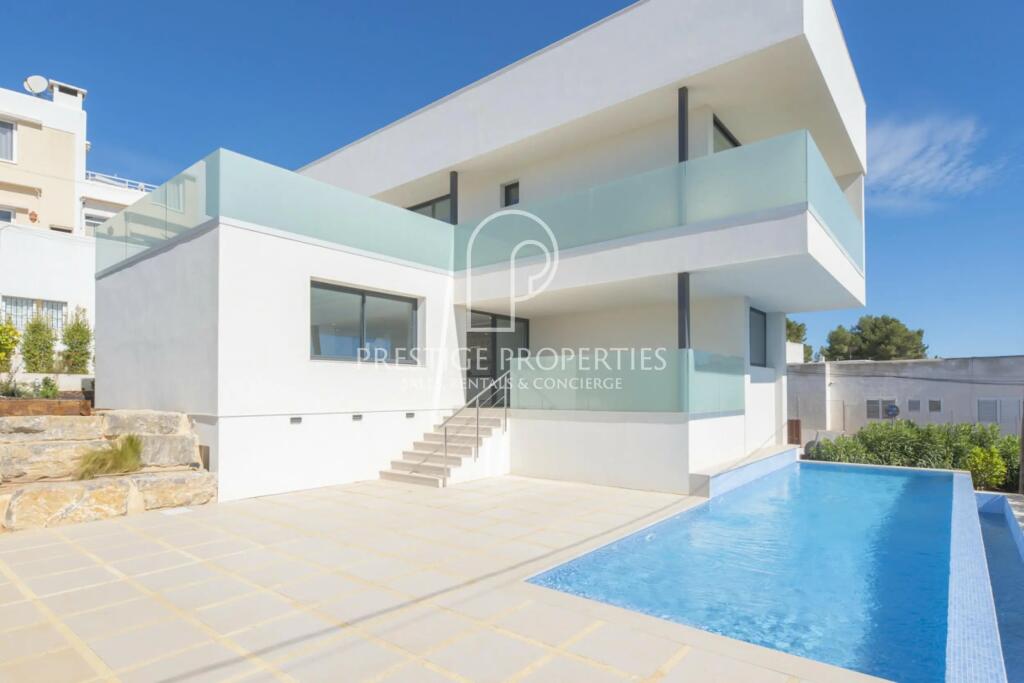 Main image of property: Balearic Islands, Ibiza, Santa Eulària Des Riu